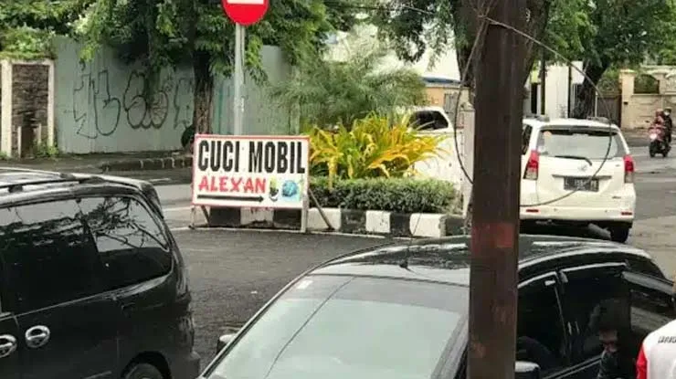 Alexan Cuci Mobil